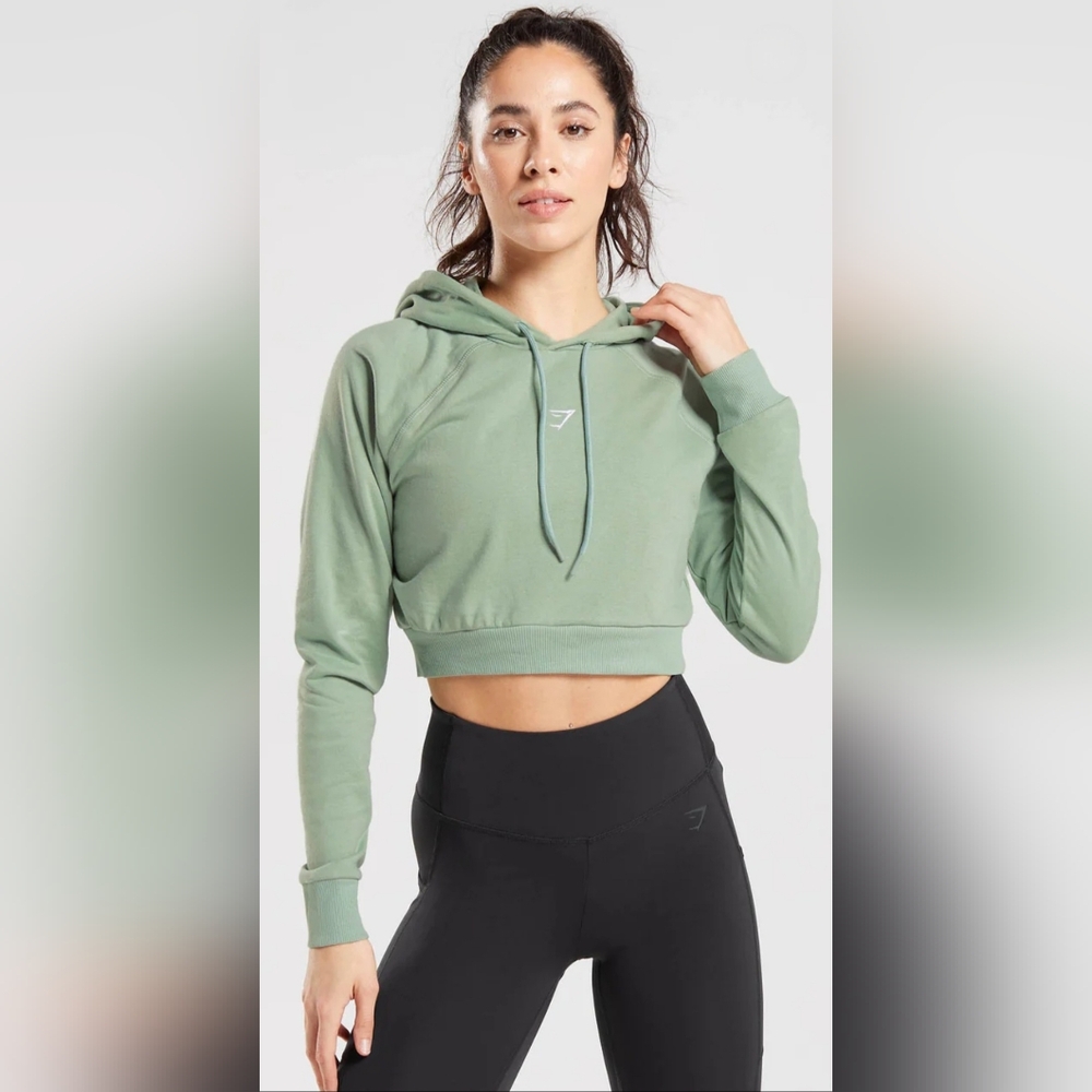 Gymshark Training Cropped Hoodie Desert Sage Green Womens Size S